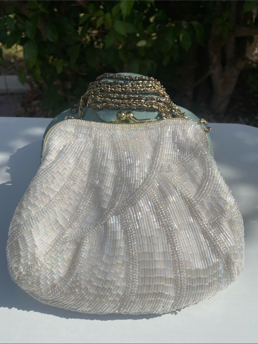 Pearl-White Beaded Evening Clutch with Gold Chain